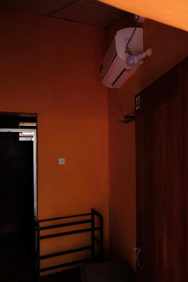 Menaka Homestay Tangalle Luaran gambar
