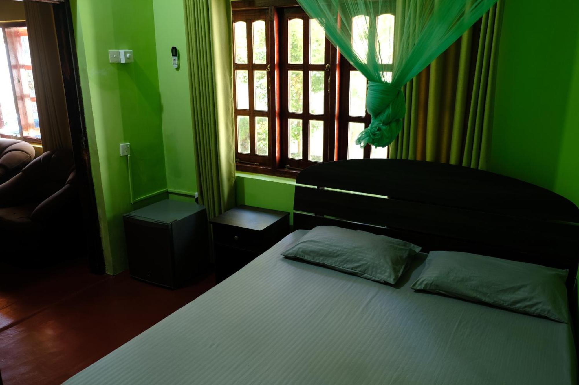 Menaka Homestay Tangalle Luaran gambar